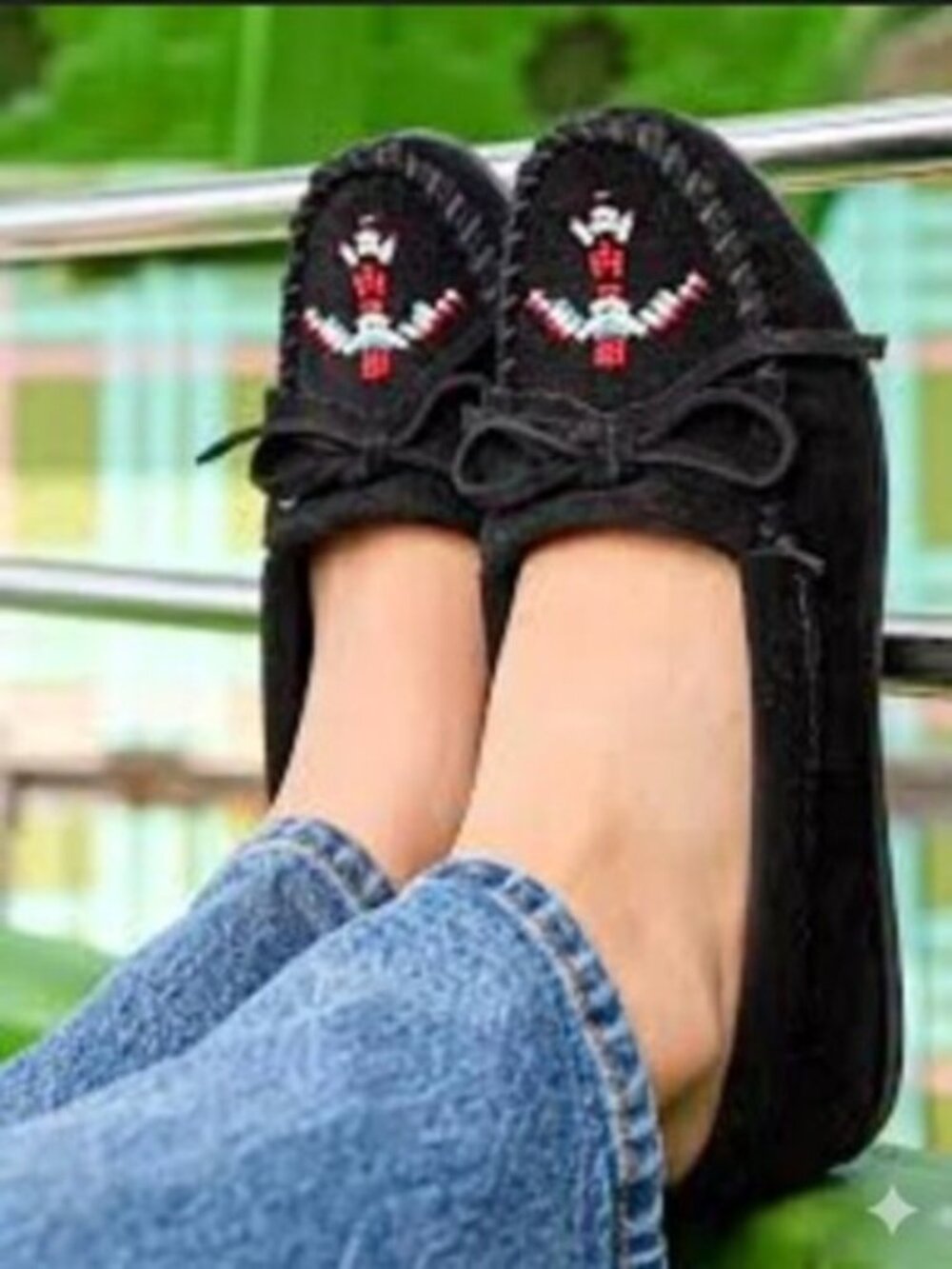 MINNETONKA Black Suede Thunderbird Animiki Softsole Mocassin Womens Size 8.5